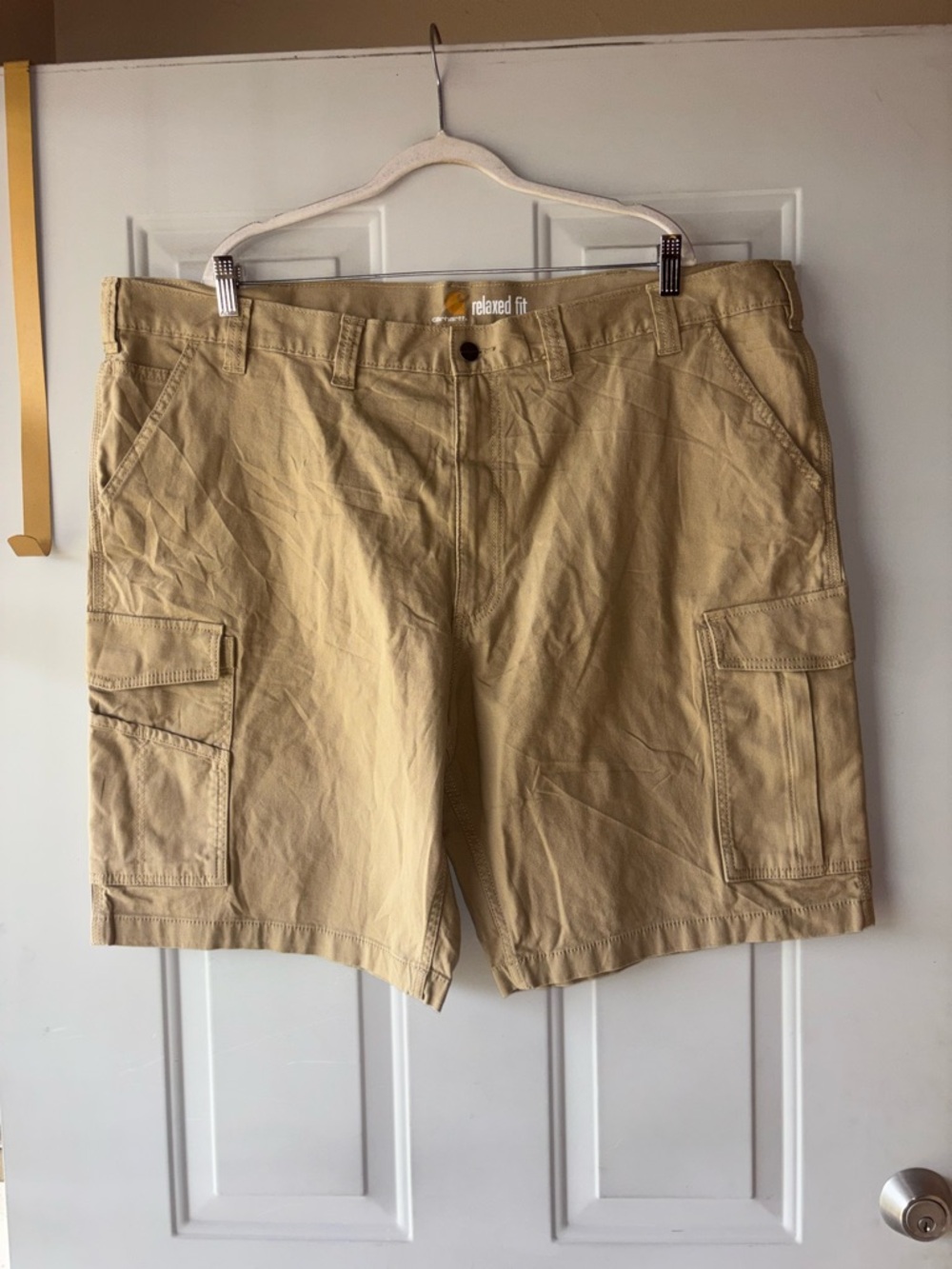 Carhartt khaki cargo shorts size 46
